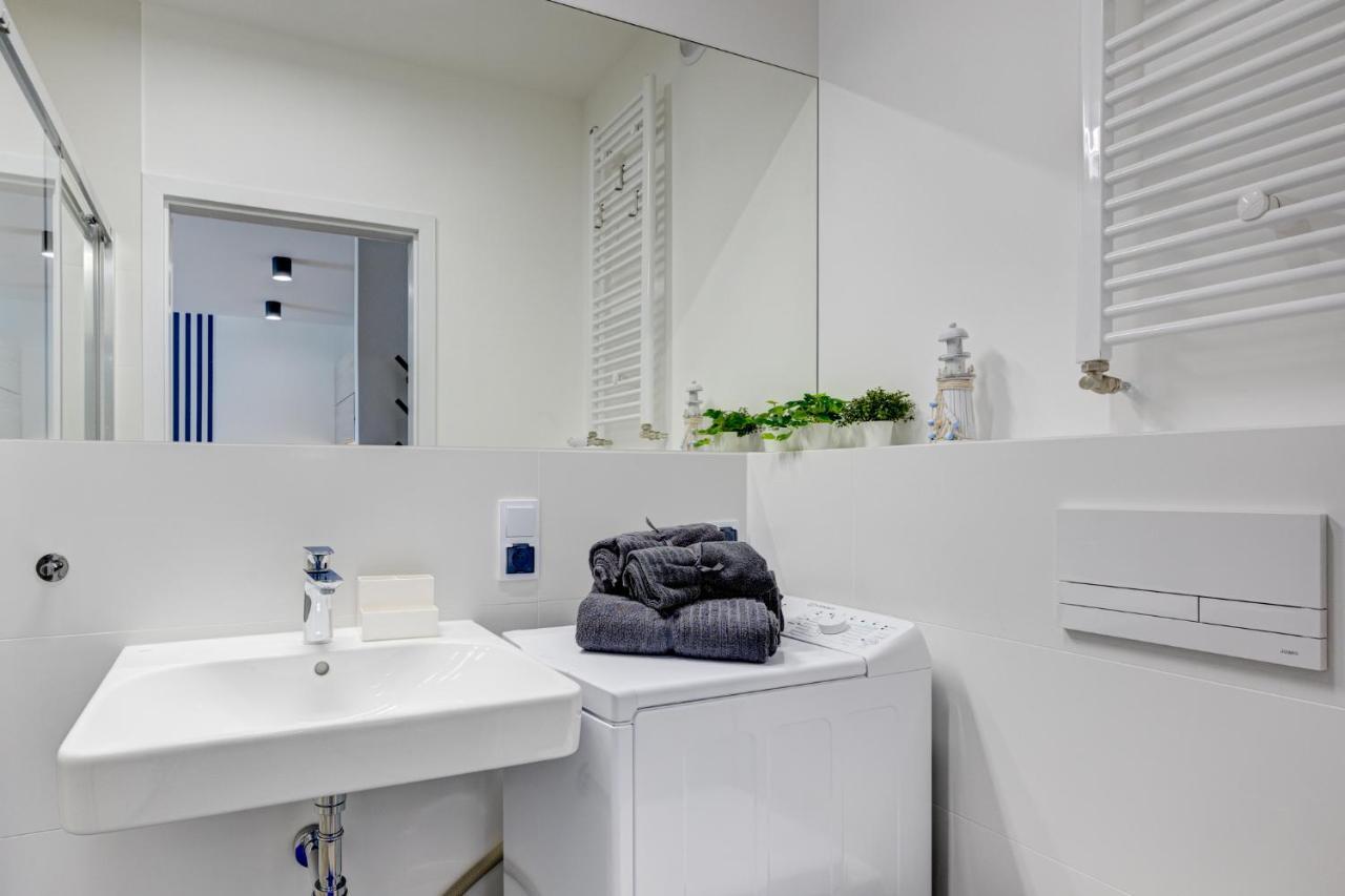 Platinium Apartment By Blue Baltic Apart Rewal Buitenkant foto